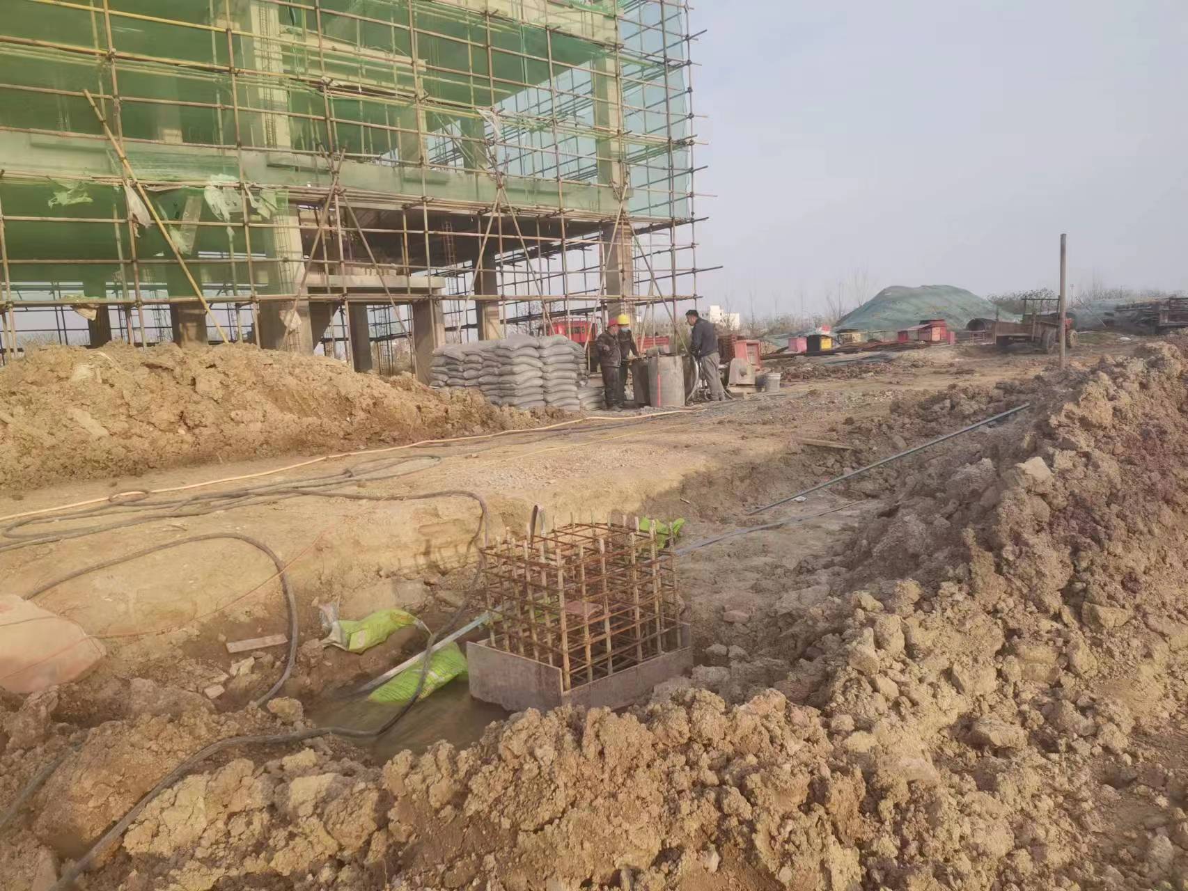 镇巴当桥梁出现裂缝的时候应该及时加固修补